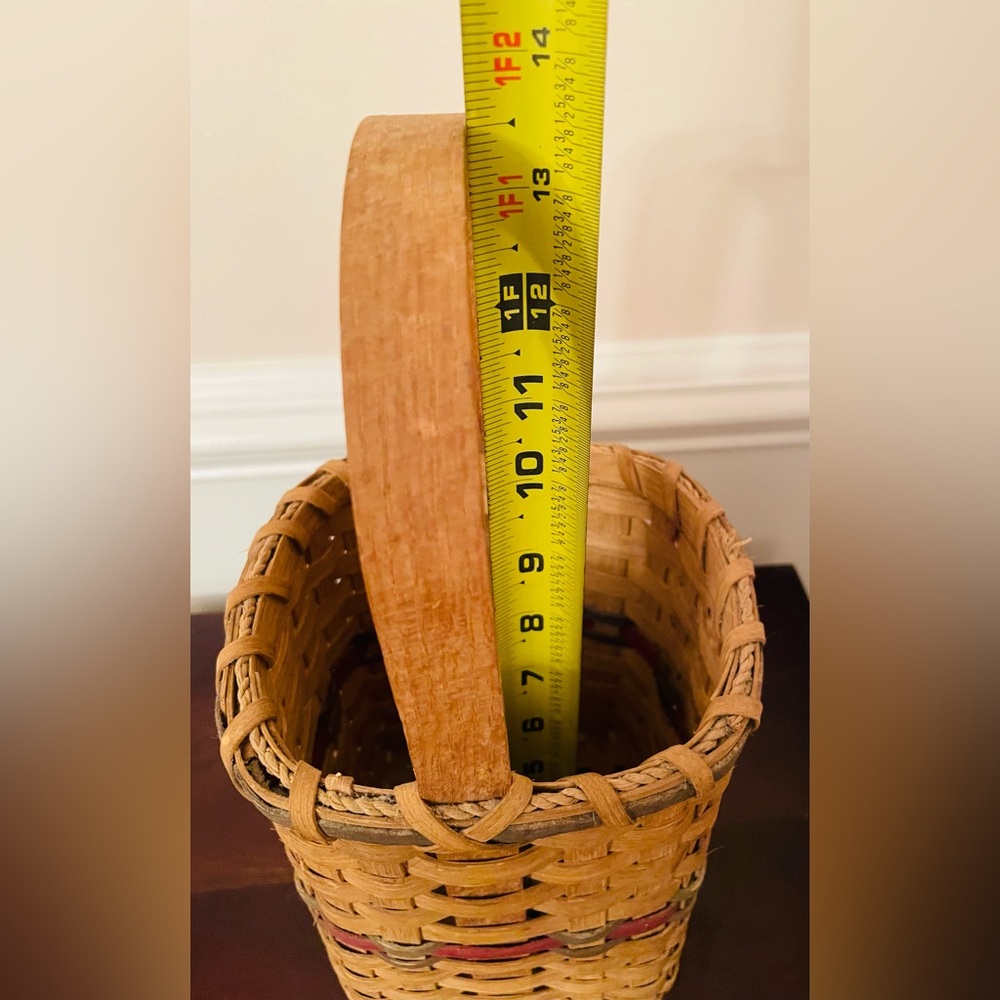Vintage Primitive Wood Gathering Basket With Handle Handwoven Splint Basket - Picture 12 of 13